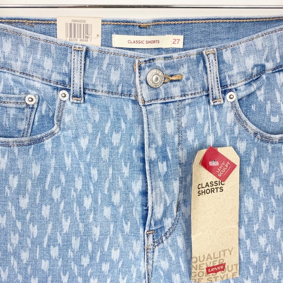 Levis Sculpt Classic High Rise Short 7" Inseam 27 - Picture 3 of 6